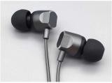 HB PLUS HB 02 In Ear Wired Earphones With Mic