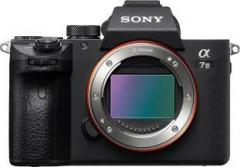Sony Alpha 7M3K DSLR Camera Body with 28 70 mm Zoom Lens