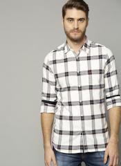 French Connection Men White & Navy Blue Slim Fit Checked Casual Shirt
