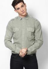Gas Green Solid Slim Fit Casual Shirt men