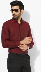 Louis Philippe Maroon Solid Slim Fit Formal Shirt men