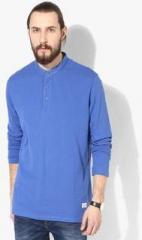 United Colors Of Benetton Blue Solid Slim Fit Henley T Shirt men