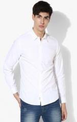 United Colors Of Benetton White Solid Slim Fit Casual Shirt men