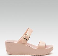 Carlton London Pink Synthetic Sandals women