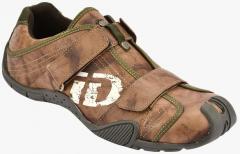 Id Brown Trekking Shoes men
