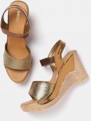 Lavie Gold Sandals women