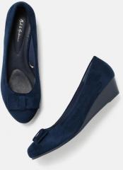 Mast & Harbour Navy Blue Solid Sandals women