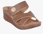 Shuz Touch Brown Sandals women