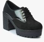 Valiosaa Black Heeled Boots women