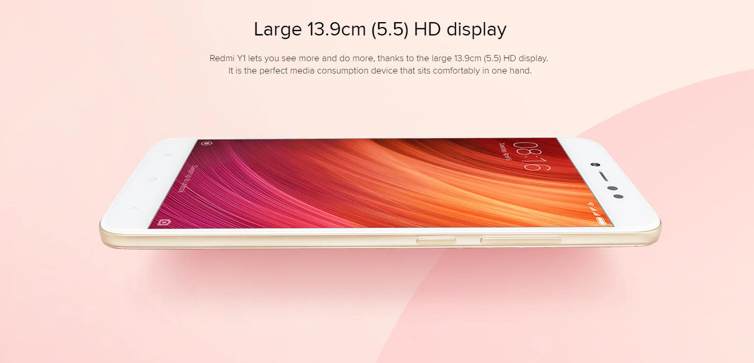 High Definition Display Of 5 ½ inches (13.9 cm):