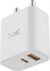 Boat WCD 22.5W QCPD 3 A Multiport Mobile Charger with Detachable Cable (with Type C)