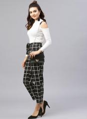 Aasi Black & White Regular Fit Checked Cropped Trousers women
