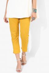 Aurelia Yellow Solid Coloured Pants women