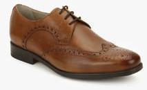Clarks Amieson Limit Tan Brogue Formal Shoes men