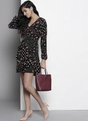 Dorothy Perkins Black & Red Floral Print Fit And Flare Dress women