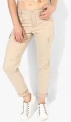 Forever 21 Beige Solid Regular Fit Chinos women