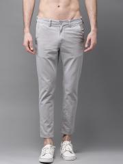 HERE&NOW Men Grey Slim Fit Solid Chinos