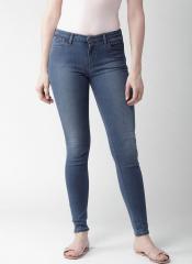 Levis Blue Mid Rise Jeans women