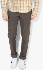 Louis Philippe Sport Olive Solid Slim Fit Chinos men