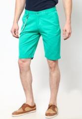 Monteil & Munero Solid Green Shorts men