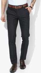 Park Avenue Men Navy Blue Neo Slim Fit Checked Formal Trousers