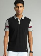 Roadster Black Solid Polo Collar T Shirt men