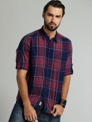 Roadster Red Checked Regular Fit Casual Shirt men
