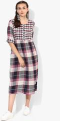Sangria Yarn Dyed double cloth checks tunic with rolled up sleeve detail women