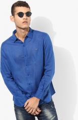 Spykar Blue Solid Slim Fit Casual Shirt men
