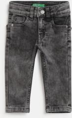 United Colors Of Benetton Charcoal Grey Mid Rise Clean Look Stretchable Jeans boys
