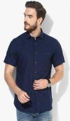 Wills Lifestyle Navy Blue Solid Slim Fit Casual Shirt men