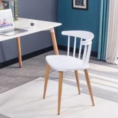 Finch Fox Scandinavian Stylish Modern Plastic Chairs for Cafeteria Seating Plastic Dining Chair