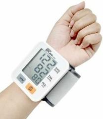 Standard Wrist Digital Blood Pressure Monitoring Machine * Bp Monitor