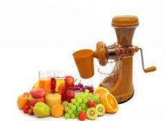 Alpyog Fruits and Vegetables Orange Juicer with Steel Handle and Cup 0 Juicer