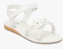 Beanz White Sandals girls
