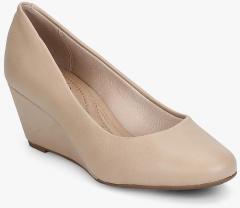Beira Rio Beige Solid Belly Shoes women