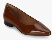Clarks Brown Belly Shoes women