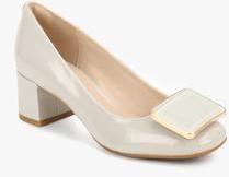 Clarks Chinaberry Fun Off White Belly Shoes women