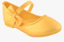 Doink Yellow Sandals girls