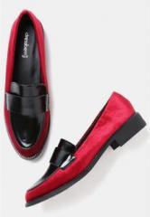 Dressberry Maroon Lifestyle Shoes women