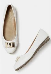 Dressberry White Belly Shoes for women 