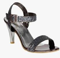 Lovely Chick Grey Sandals women
