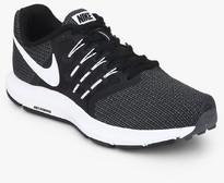 Nike Run Swift Black Running Shoes girls