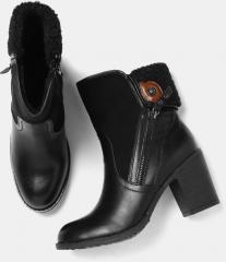 Roadster Black Solid Heeled Boots women
