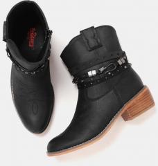Roadster Women Black Solid Heeled Boots