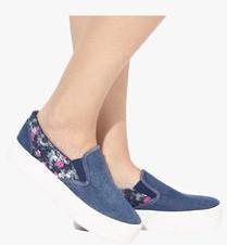 Shoe Couture Navy Blue Casual Sneakers women
