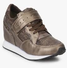 Steppings Bronze Lifestyle Shoes women